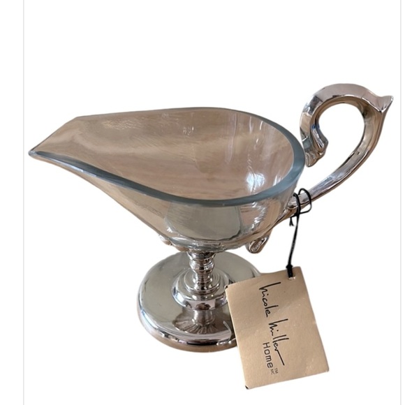 NICOLE MILLER ⭐️  gravy boat - Picture 1 of 3